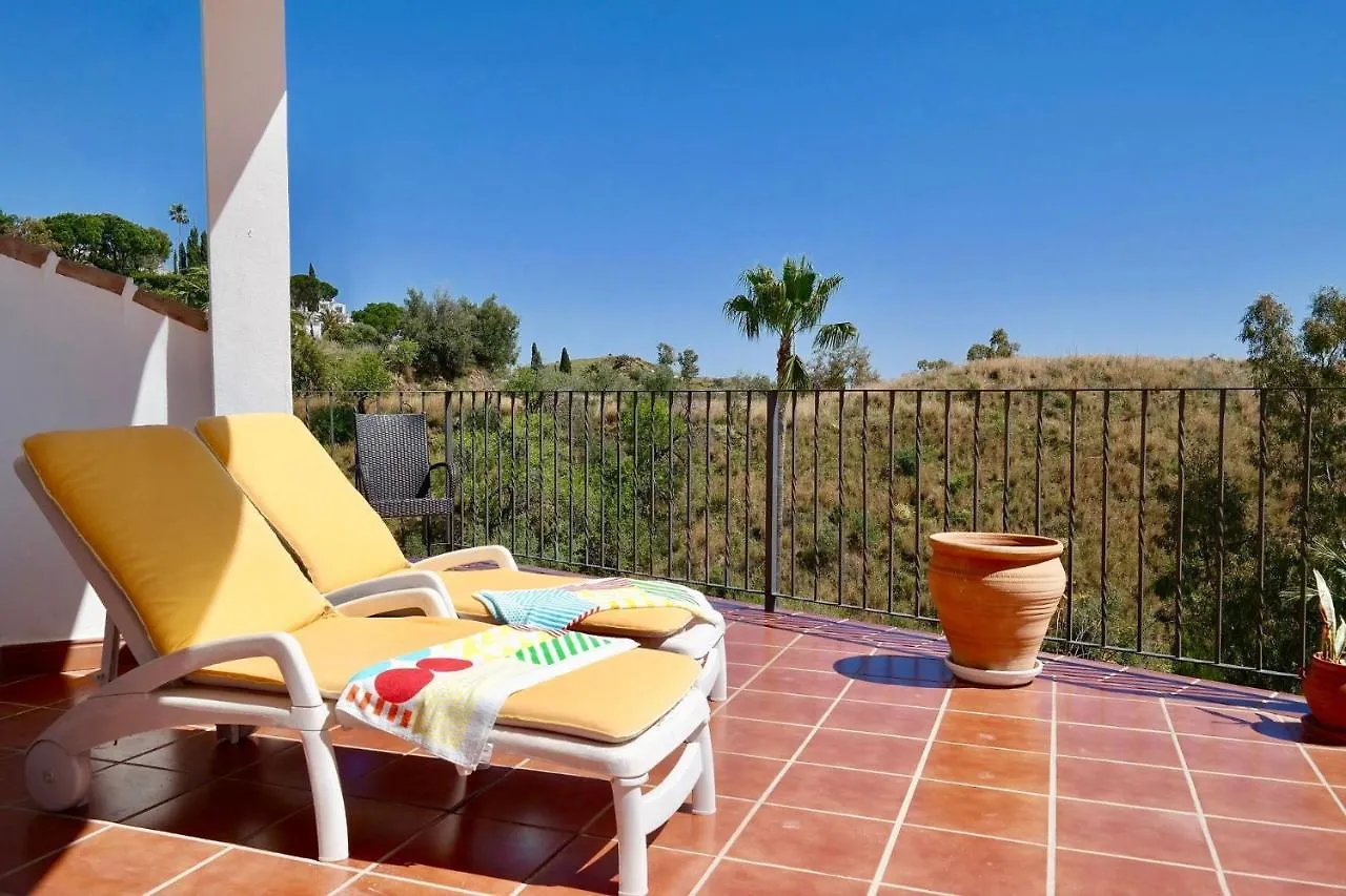 Amazing Sea Views Duplex Apartment With Garden, El Porton De Mijas