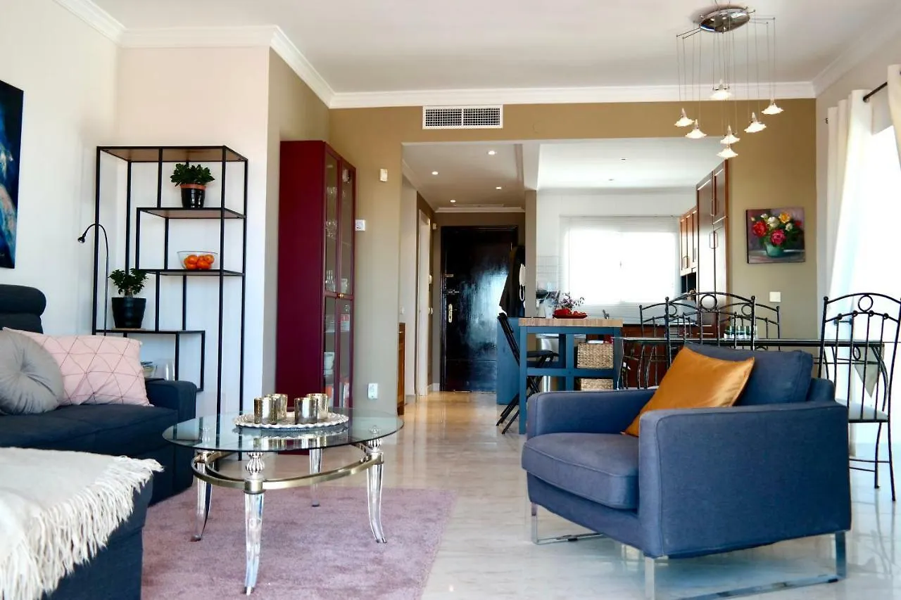 Amazing Sea Views Duplex Apartment With Garden, El Porton De Mijas