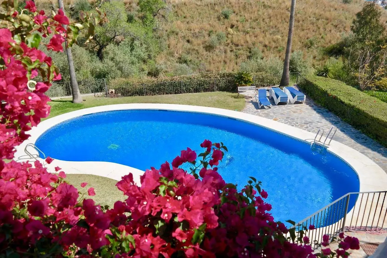 Amazing Sea Views Duplex Apartment With Garden, El Porton De Mijas